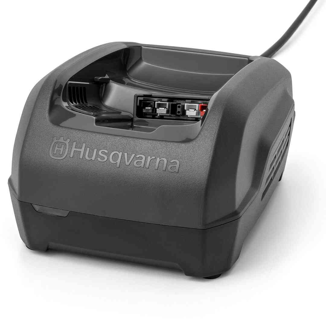 Caricabatteria HUSQVARNA QC330